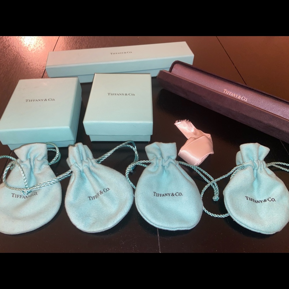 REAL TIFFANY & Co. BOXES empty bags